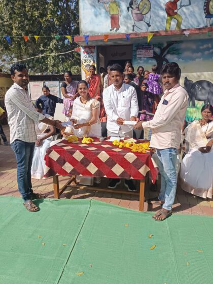 दिव्यांग योजनेअंतर्गत ओळखपत्र वाटप